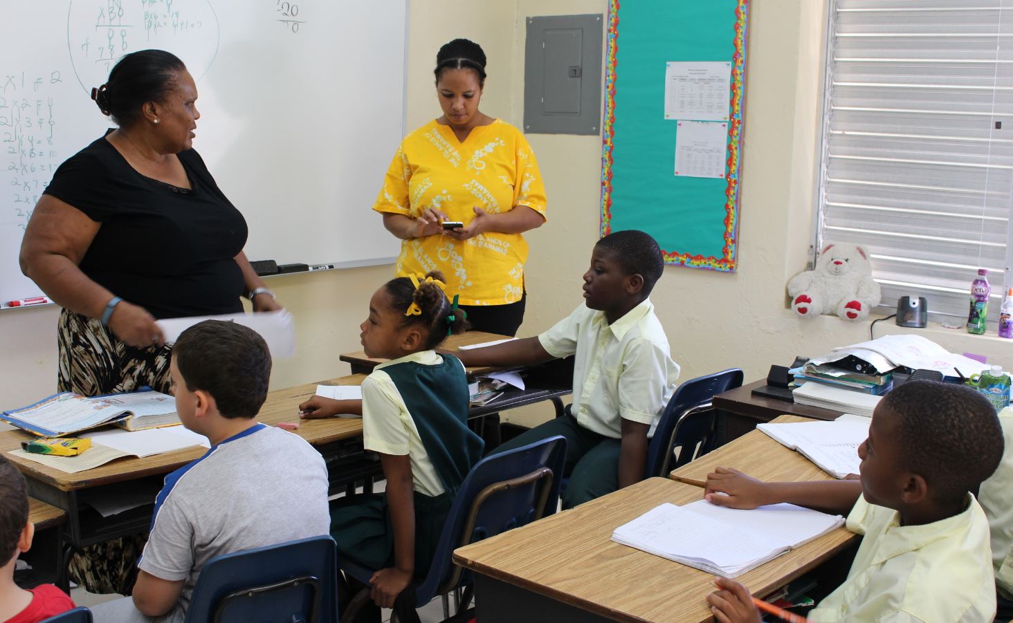 Glintons Primary School, Bahamas. Author and Copyright Marco Ramerini